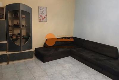 Apartament cu 3 camere decomandat în Nerva Traian