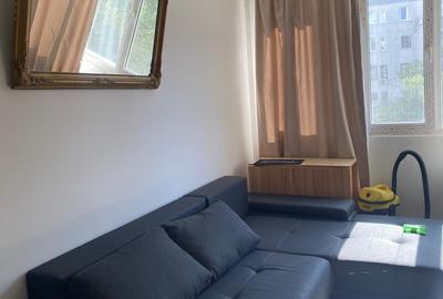 Apartament cu 2 camere semidecomandat în Baba Novac