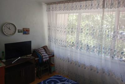 Apartament cu 4 camere semidecomandat în Micro 16 - 7