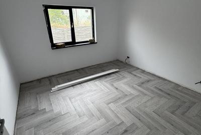 Casă cu 4 camere cu Teren 400 Mp în Clinceni - 2