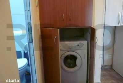 Apartament cu 2 camere decomandat în Rogerius