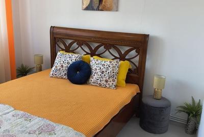 Apartament cu 2 camere decomandat în 1 Mai