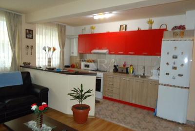 Apartament cu 2 camere semidecomandat, mobilat în Apahida