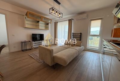 Apartament cu 2 camere semidecomandat, mobilat în Florești