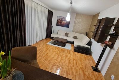 Apartament cu 2 camere decomandat în Trivale