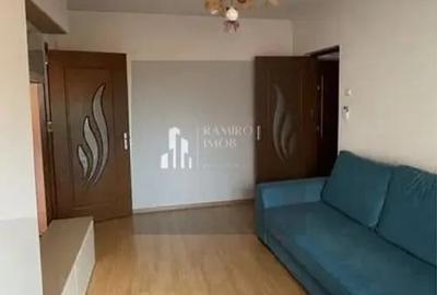 Apartament cu 2 camere semidecomandat în Giurgiului
