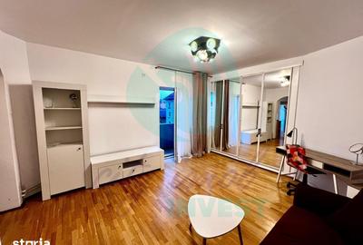 Apartament cu 3 camere semidecomandat în Cotroceni