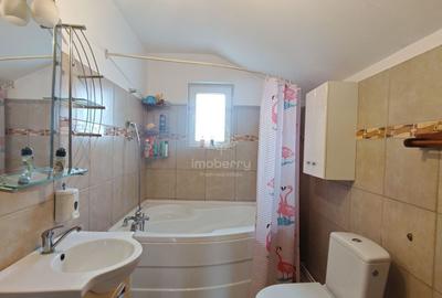 Casă individuală cu 3 camere cu Canalizare în Adunații-Copăceni - 11