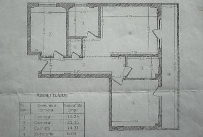 Apartament cu 3 camere decomandat în Dămăroaia
