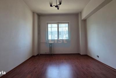 Apartament cu 4 camere decomandat în Gura Văii - 2