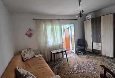 Garsonieră decomandată în Aradului - 3