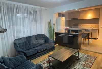 Apartament cu 3 camere decomandat, mobilat în Ultracentral