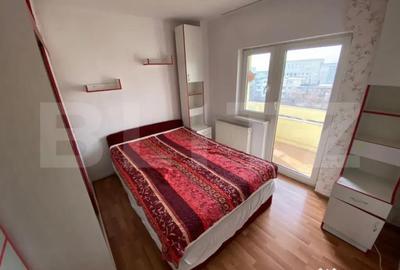 Apartament cu 3 camere semidecomandat în Gojdu - 1