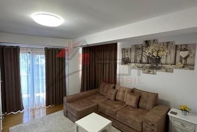Apartament cu 2 camere decomandat în Gară