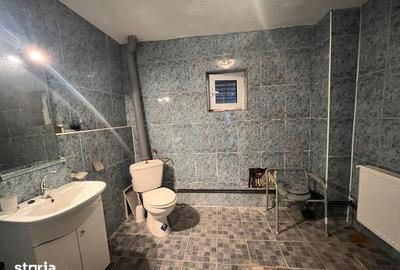 Casă cu 5 camere cu Canalizare în Priseaca - 8