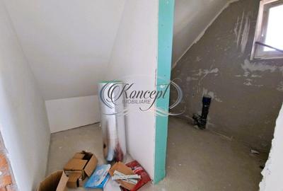 Apartament cu 4 camere semidecomandat în Florești - 12