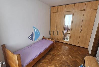 Apartament cu 3 camere decomandat în Cornișa - 4