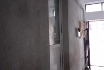 Casă individuală cu 2 camere cu Canalizare în Semicentral