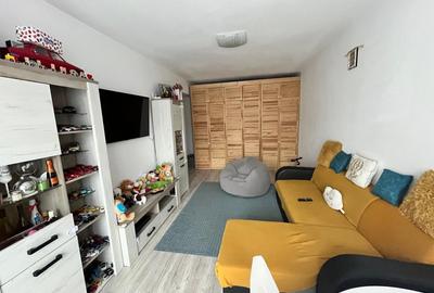 Apartament cu 2 camere decomandat în Roșu - 3