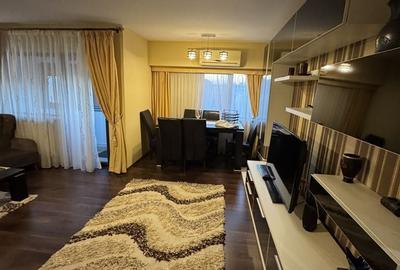 Apartament cu 4 camere decomandat în Central