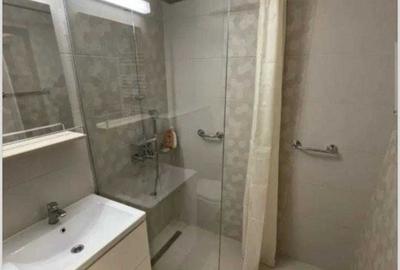 Garsonieră decomandată în Brâncoveanu