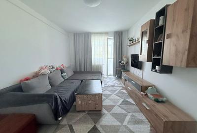 Apartament cu 3 camere decomandat, mobilat în Drumul Taberei