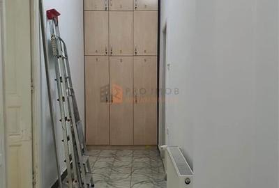 Casă individuală cu 3 camere cu Canalizare în 1 Decembrie - 3