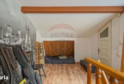 Casă cu 3 camere cu Teren 102 Mp în Schei - 6