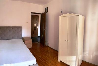 Apartament cu 3 camere decomandat în Central - 9