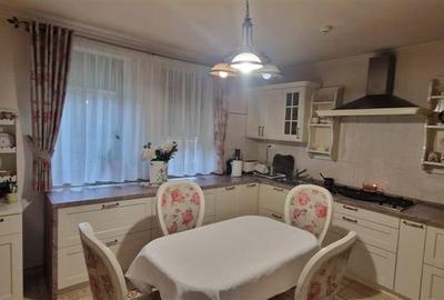 Casă individuală cu 6 camere cu Teren 1725 Mp în Exterior Sud - 2