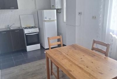Apartament decomandat în Turnișor - 3