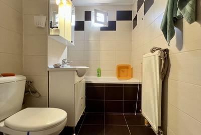 Apartament cu 3 camere decomandat în Bucovina