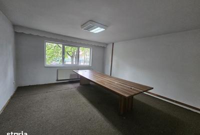 Casă cu 6 camere cu Teren 250 Mp în Gheorgheni