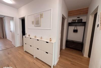 Apartament cu 3 camere în Ștefan cel Mare