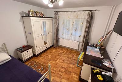 Apartament cu 3 camere decomandat în Mircea cel Bătrân - 7