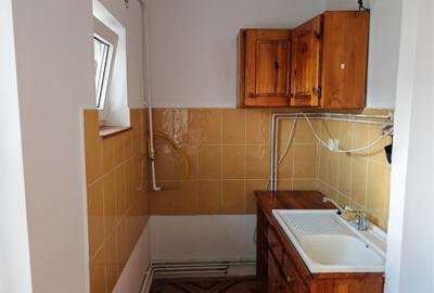 Apartament cu 2 camere decomandat, mobilat în Central - 12