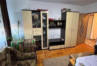 Apartament cu 2 camere decomandat în Dâmbovița