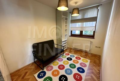 Apartament cu 3 camere semidecomandat, mobilat în Plopilor - 13