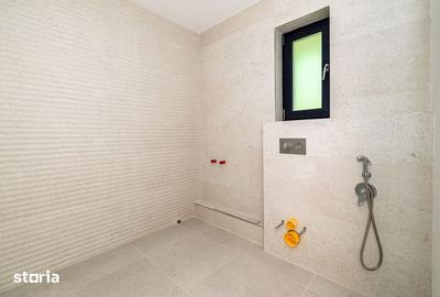 Casă cu 5 camere cu Teren 663 Mp în Mărăcineni - 19