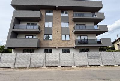 Apartament cu 4 camere decomandat în Central - 2