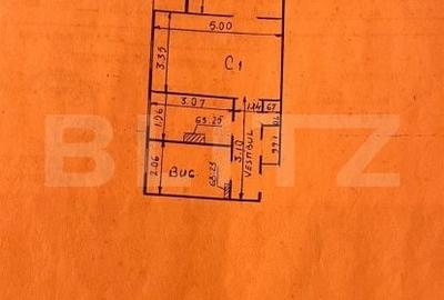 Apartament cu 2 camere semidecomandat în Podu Roș