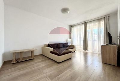 Apartament cu 2 camere decomandat în Tractorul