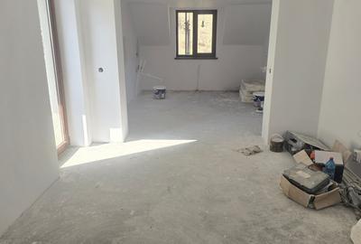 Apartament cu 3 camere în Cetate - 8