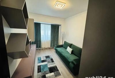 Apartament cu 3 camere decomandat, mobilat în Delfinariu