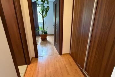 Apartament cu 2 camere semidecomandat în Apărătorii Patriei - 6