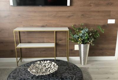 Apartament cu 3 camere decomandat în Central - 2