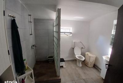 Casă cu 7 camere cu Teren 843 Mp în Central - 7
