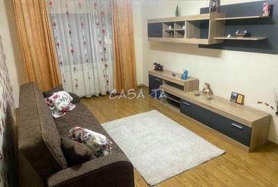 Apartament cu 3 camere decomandat, mobilat în 9 Mai