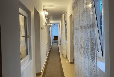 Casă cu 4 camere cu Teren 451 Mp în Central