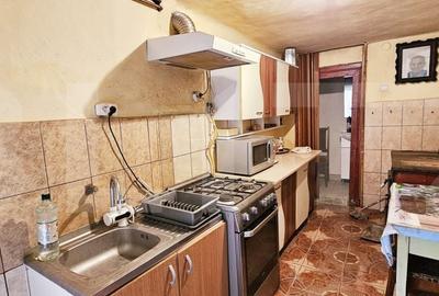Casă cu 2 camere în Central